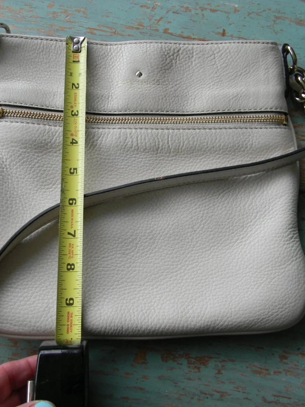 Kate Spade Cobble Hill Ellen Crossbody Bag IVORY LEATHER MEDIUM CHAIN DETAIL